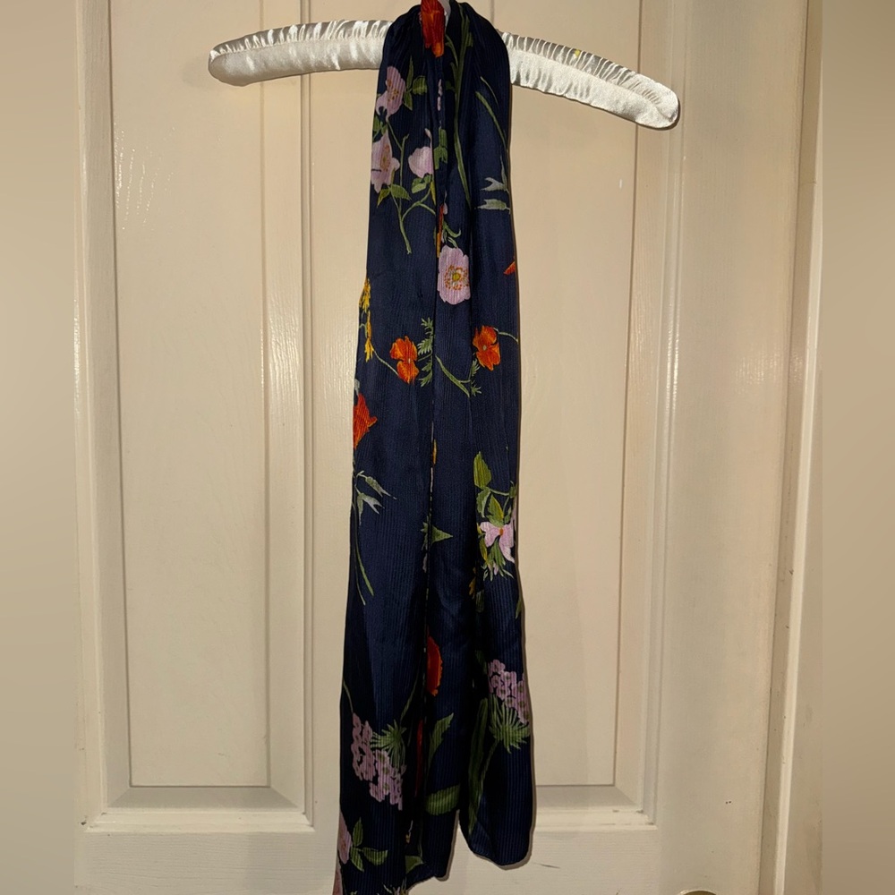 blue flower print scarf